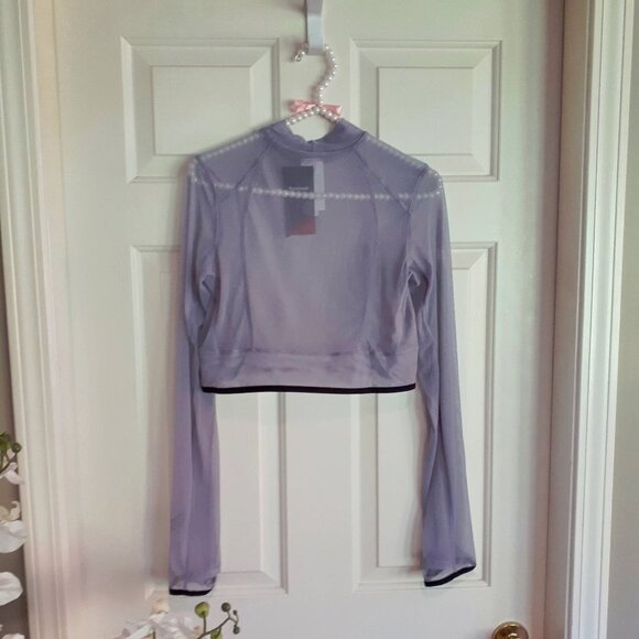 NWT Reebok lilac mesh sheer cropped slim fit running top - Picture 6 of 6